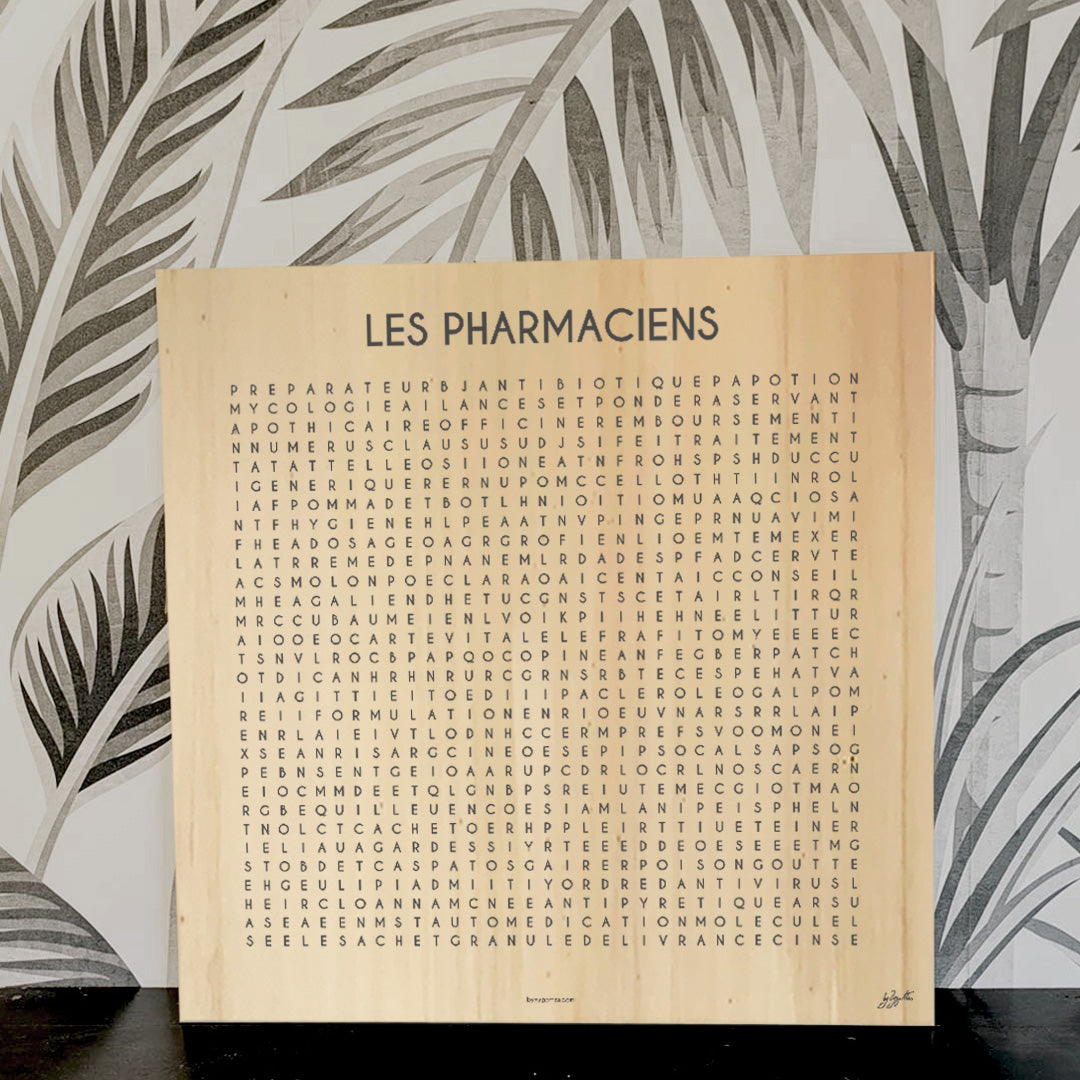 LES PHARMACIENS - Le carré