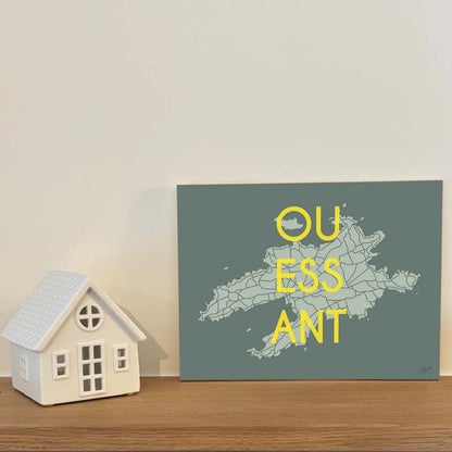 Affiche Ouessant Bretagne – décoration murale inspirée des falaises, de l’océan et de la Bretagne sauvage.  