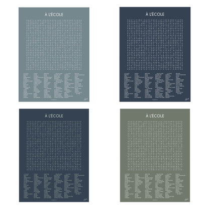Affiche À l'École au design typographique minimaliste pour décorer une salle de classe, une chambre d'enfant ou un espace d'apprentissage.