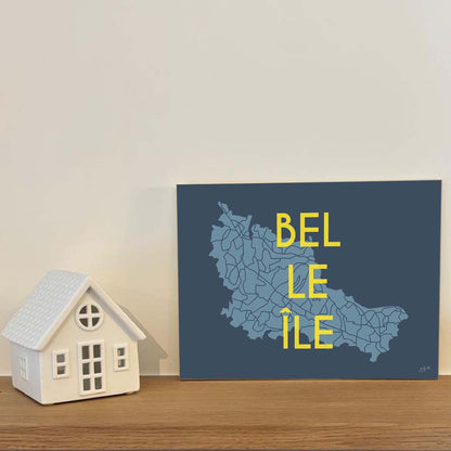 Affiche en bois sur l'île de Belle-Île-en-Mer