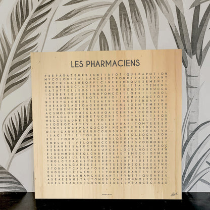 LES PHARMACIENS - Le carré