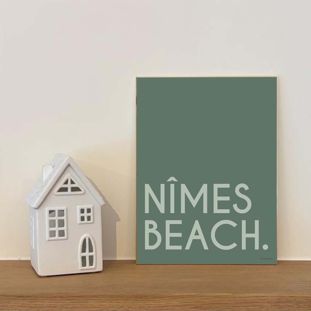 Affiche Ville Beach personnalisée avec nom de ville ou plage, décoration murale esprit bord de mer fabriquée en France.