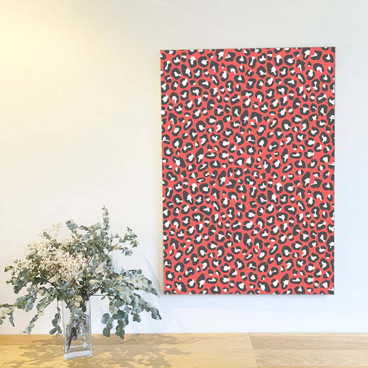 Affiche décorative au motif léopard  dans un style graphique moderne, idéale pour une décoration murale élégante et contemporaine.