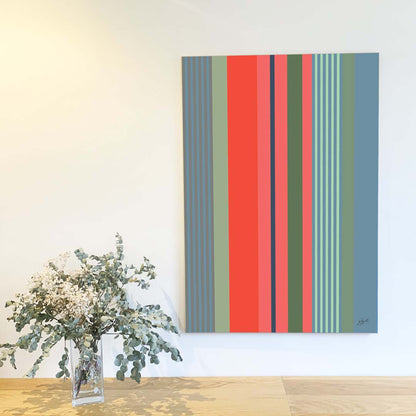 Affiche décorative inspirée des rayures basques traditionnelles avec des bandes colorées bleu, vert et corail, idéale pour une décoration murale moderne.