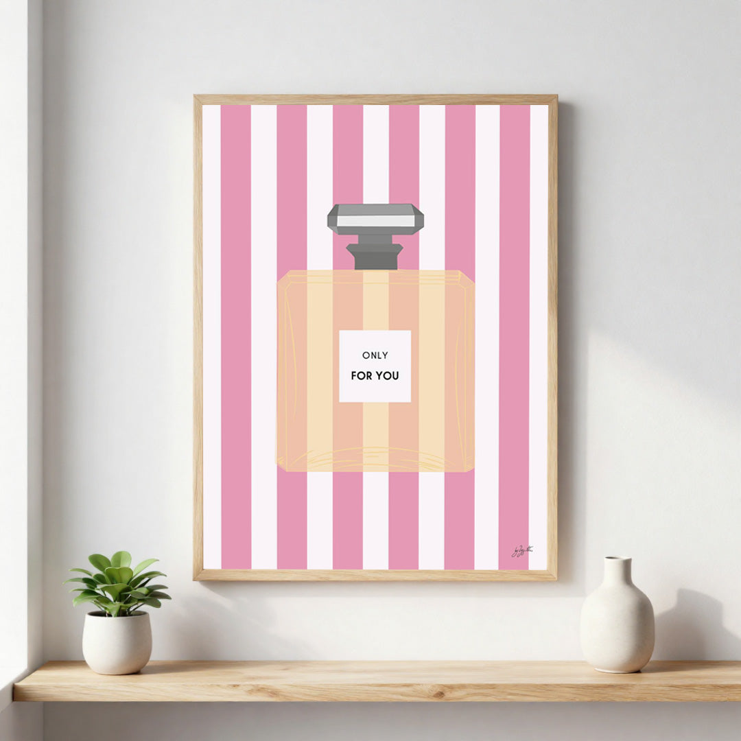 Poster Parfum  – illustration féminine élégante pour décoration murale.